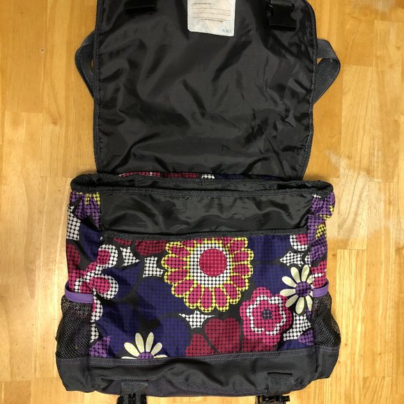 Children’s Place Messenger Bag - Picture 3 of 5